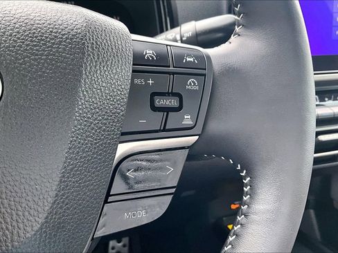 Certified 2025 Toyota Camry SE w/ Convenience Package FWD image 12