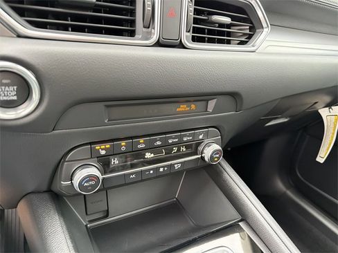 New 2025 MAZDA CX-5 AWD 2.5 S w/ Preferred Package image 19