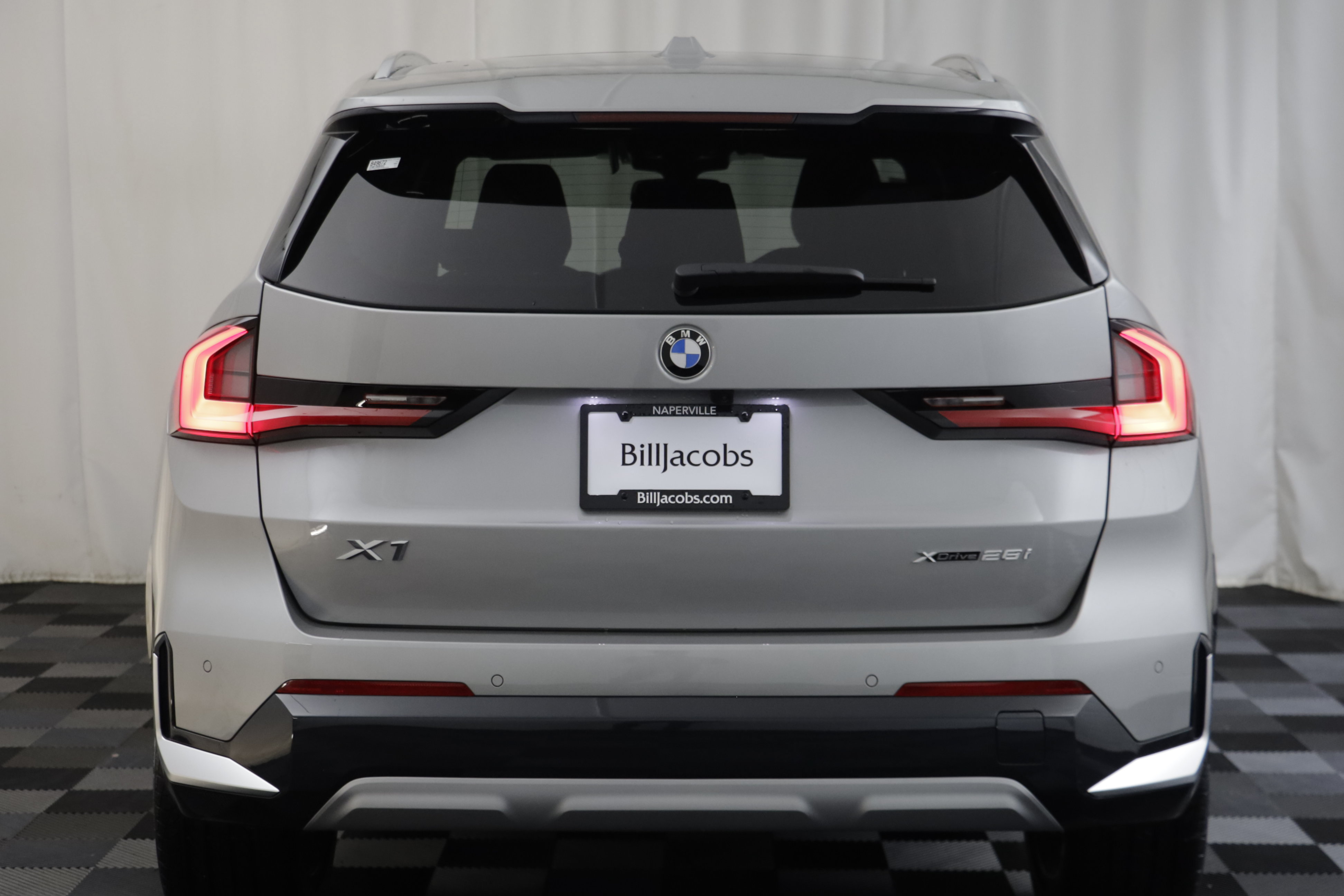 New 2027 BMW X1 xDrive28i AWD/4WD image 16