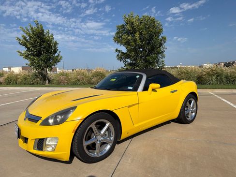 Used 2009 Saturn Sky Red Line RWD image 7