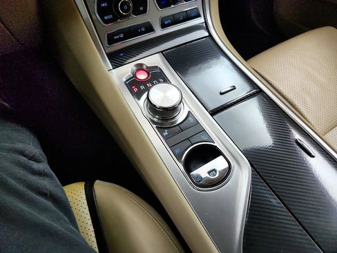 Used 2012 Jaguar XF Portfolio RWD image 17