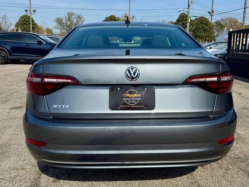 Used 2020 Volkswagen Jetta S w/ Driver Assistance Package image 4