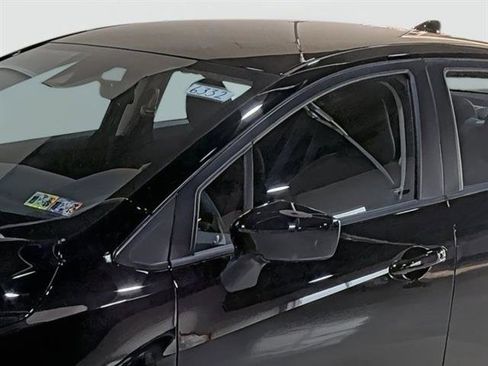 Used 2025 Nissan Versa SV w/ Trunk Package FWD image 8