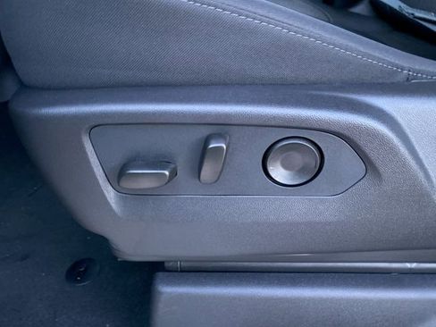 New 2026 Chevrolet Silverado 1500 LT image 25