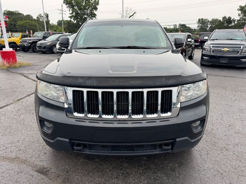 Used 2011 Jeep Grand Cherokee Laredo AWD/4WD image 8