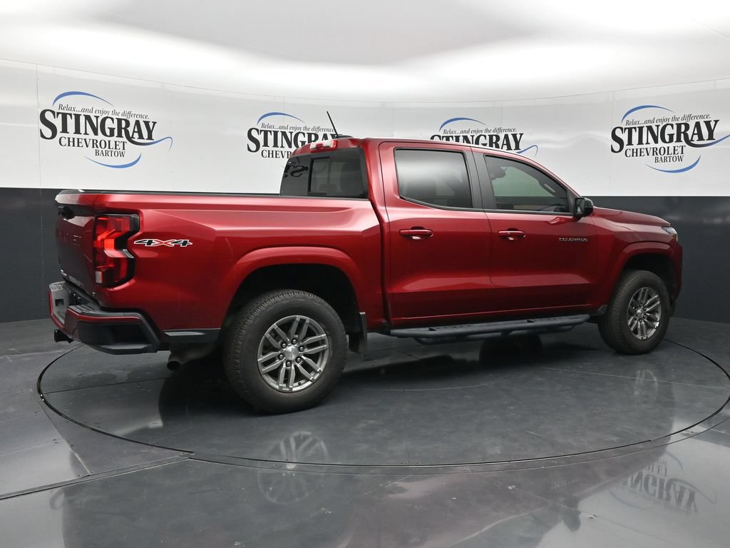 Used 2024 Chevrolet Colorado LT w/ LT Convenience Package II AWD/4WD image 9