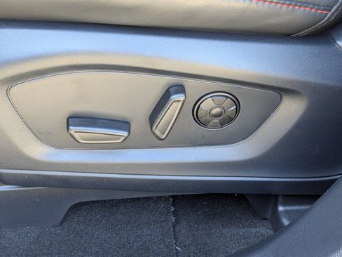 Certified 2025 Ford Explorer ST image 17