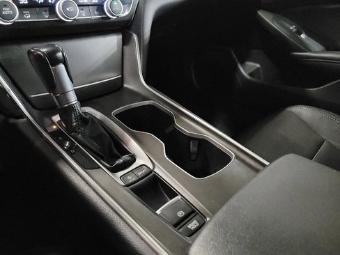 Used 2019 Honda Accord Sport image 26