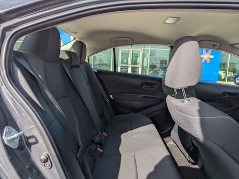 Used 2023 Toyota Corolla LE image 36