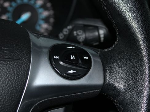 Used 2014 Ford Escape Titanium w/ Equipment Group 401A AWD/4WD image 14