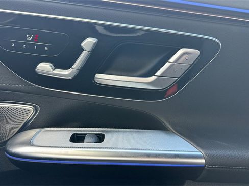 Used 2023 Mercedes-Benz EQE 500 4MATIC Sedan w/ AMG Line Exterior Package image 19