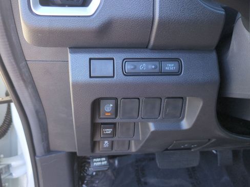 New 2026 Nissan Frontier SV w/ Tow Package RWD image 13