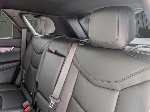 New 2026 Cadillac XT5 Luxury image 14