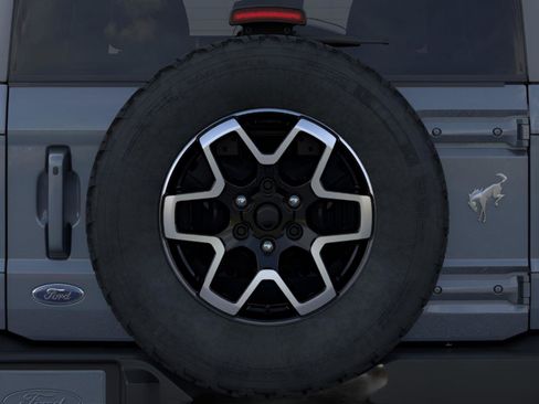New 2025 Ford Bronco Outer Banks image 24