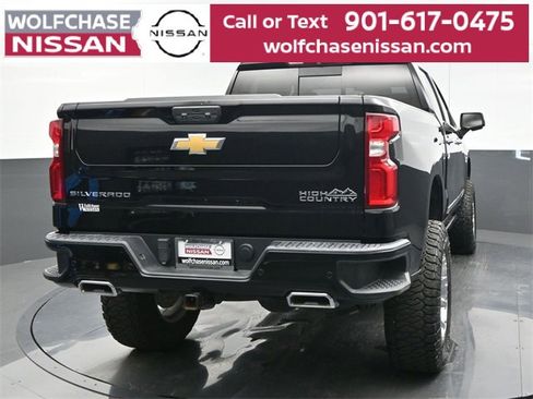 Used 2022 Chevrolet Silverado 1500 High Country w/ High Country Premium Package image 5