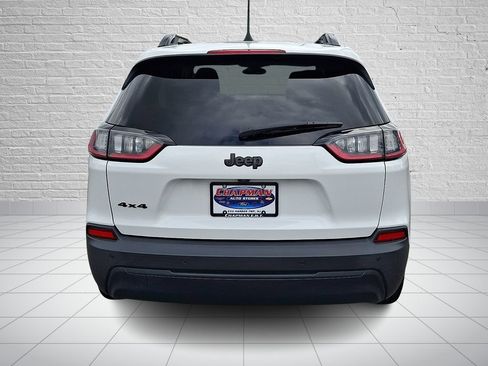 Used 2020 Jeep Cherokee Latitude Plus AWD/4WD image 5