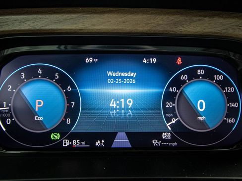 Certified 2024 Volkswagen Atlas SE image 35