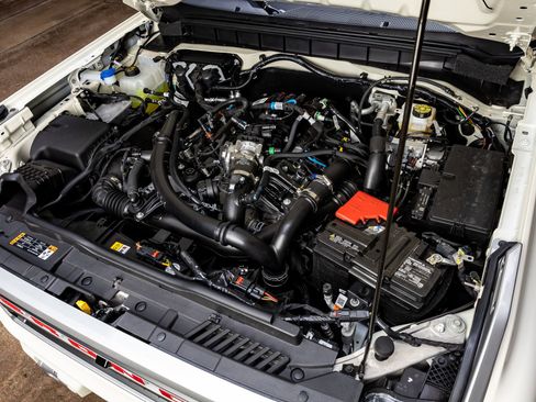 Used 2026 Ford Bronco Outer Banks AWD/4WD image 40