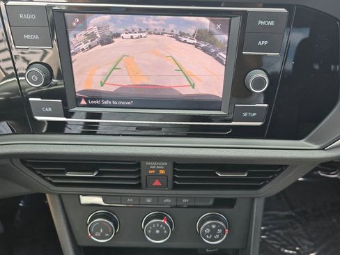 Used 2019 Volkswagen Jetta S w/ Driver Assistance Package FWD image 21