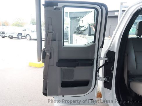 Used 2017 Ford F350 XL w/ XL Value Package image 33