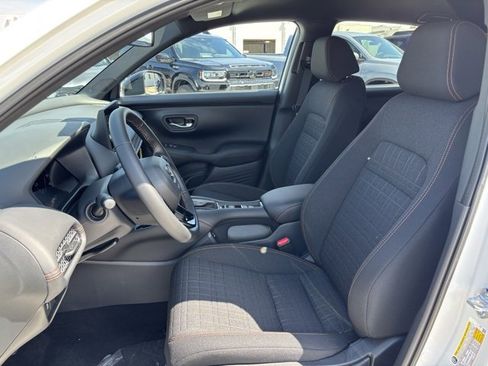 New 2026 Honda HR-V LX image 13