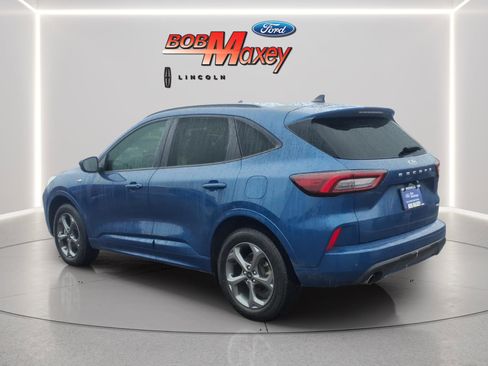 Used 2023 Ford Escape ST-Line w/ Tech Pack #1 image 7