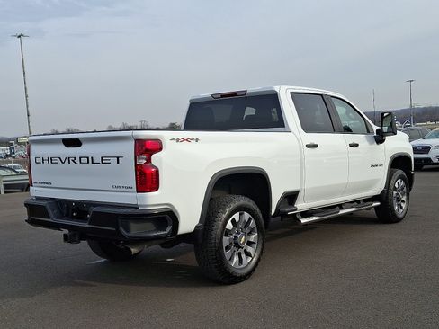 Certified 2024 Chevrolet Silverado 2500 Custom w/ Custom Convenience Package image 6