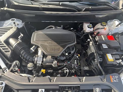 Certified 2025 Cadillac XT5 Premium Luxury image 9