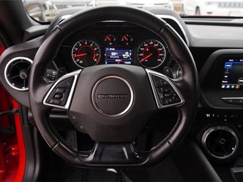 Used 2020 Chevrolet Camaro LT image 22