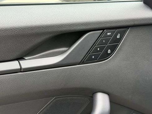 Used 2023 Porsche 911 Carrera T image 24