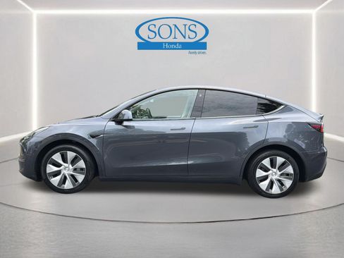 Used 2021 Tesla Model Y Long Range AWD/4WD image 20