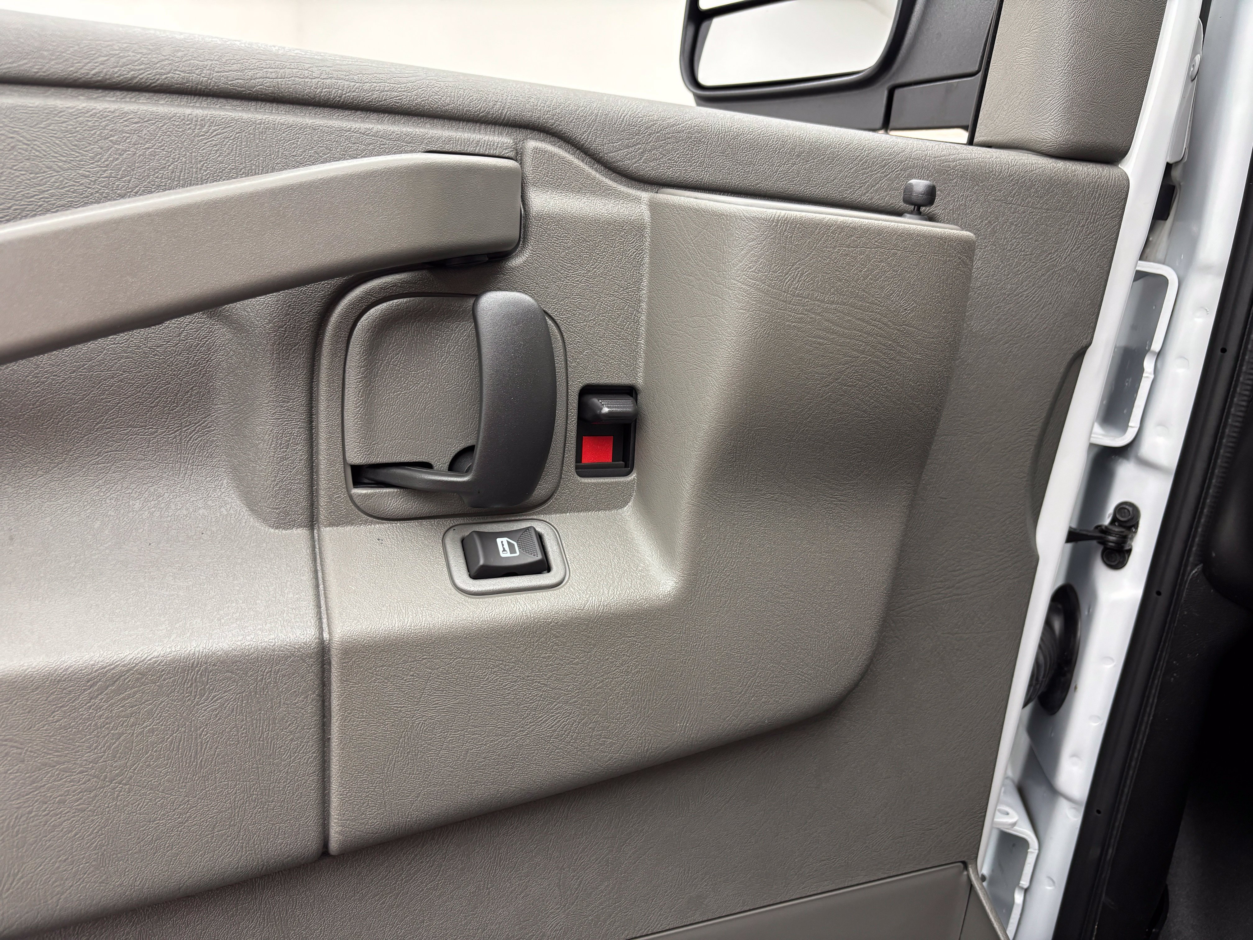New 2026 GMC Savana 2500 w/ Driver Convenience Package RWD image 13