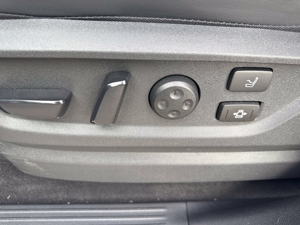 Used 2025 INFINITI QX80 Sensory w/ Exterior Package AWD/4WD image 31