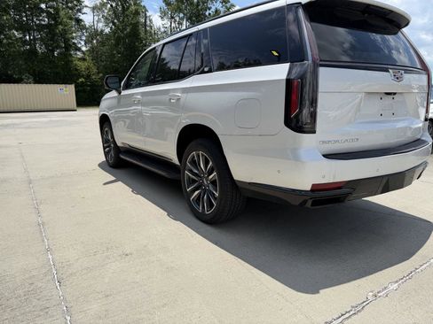 Used 2023 Cadillac Escalade Sport w/ Touring Package AWD/4WD image 20