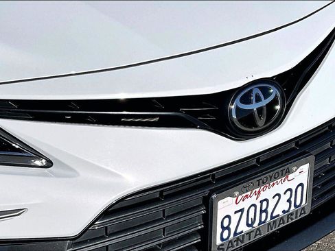 Used 2022 Toyota Camry LE image 26