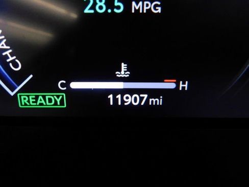 Used 2025 Toyota Crown Platinum image 52