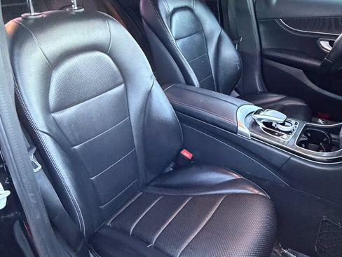 Used 2016 Mercedes-Benz C 300 4MATIC Sedan w/ Premium 1 Package image 10