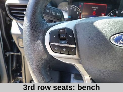 Used 2022 Ford Explorer XLT AWD/4WD image 13