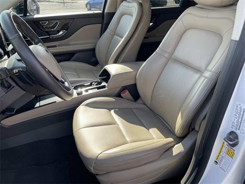 Used 2020 Lincoln Corsair FWD image 27