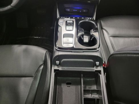 Used 2024 Hyundai Tucson Limited image 17