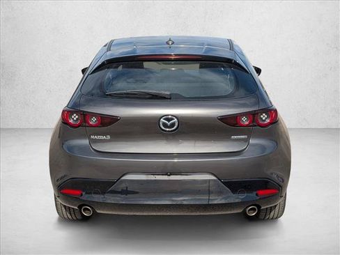 Used 2019 MAZDA MAZDA3 Hatchback w/ Preferred Package image 6