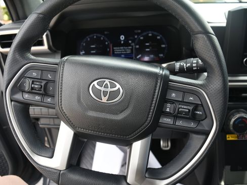 Certified 2025 Toyota 4Runner TRD Sport AWD/4WD image 12