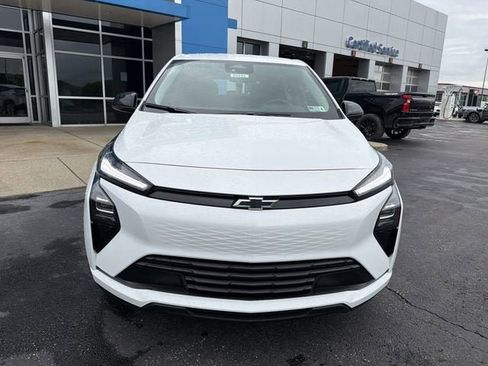 New 2027 Chevrolet Bolt LT FWD image 11