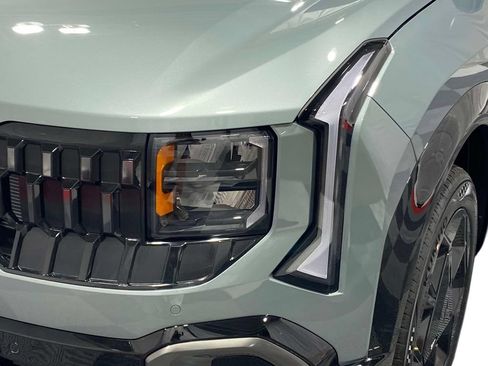 New 2027 Kia Seltos X-Line S w/ X-Line S Premium Package AWD/4WD image 8