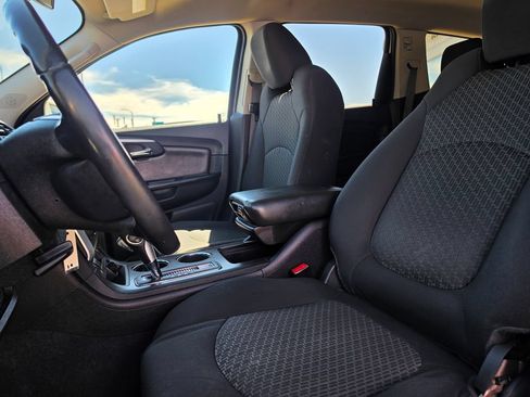 Used 2012 Chevrolet Traverse LT AWD/4WD image 10