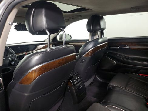 Used 2017 Genesis G90 3.3T Premium RWD image 52
