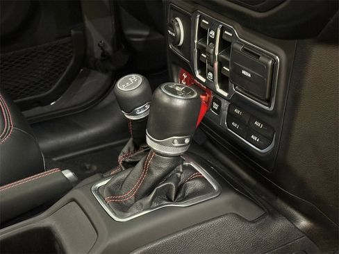 Used 2020 Jeep Wrangler Unlimited Rubicon image 16