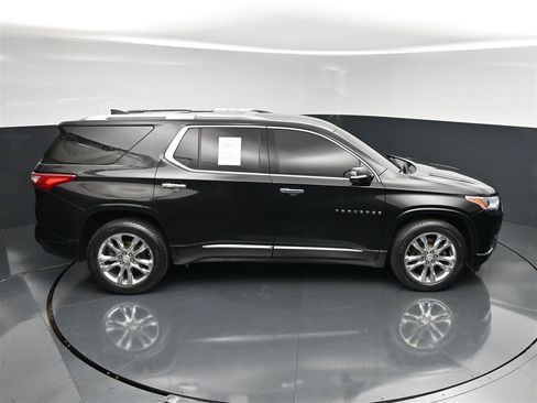 Used 2019 Chevrolet Traverse High Country AWD/4WD image 23