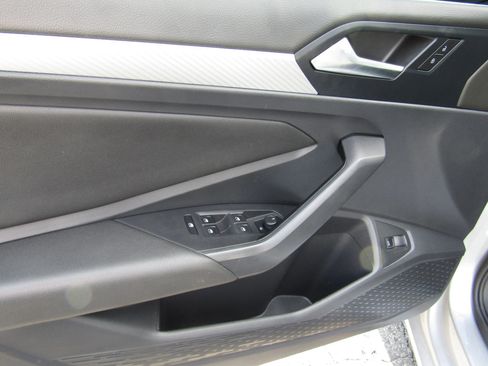 Used 2019 Volkswagen Jetta S w/ Driver Assistance Package image 13