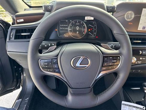 New 2025 Lexus ES 350 w/ Premium Package image 14
